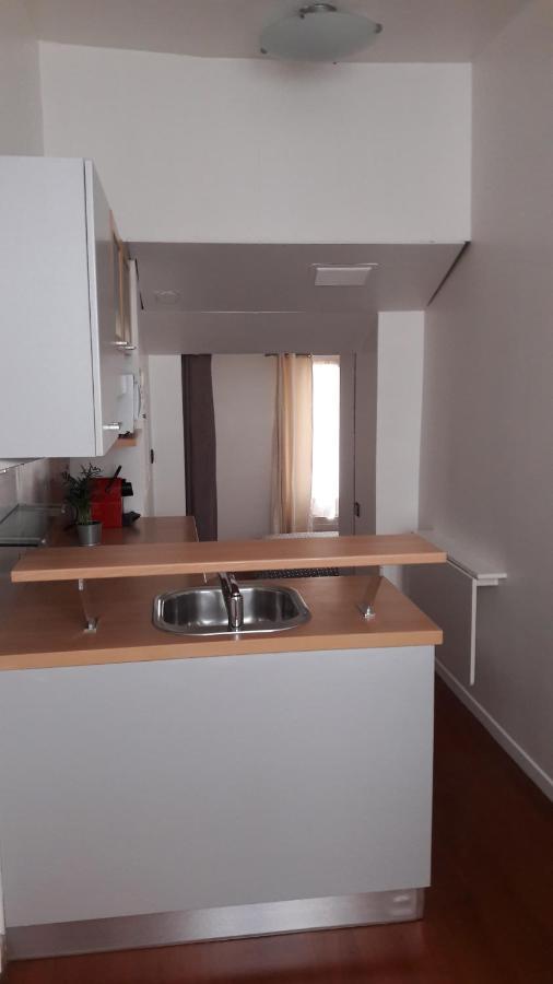 Appartement Cosy Dans Le Centre Historique Saint-Germain-en-Laye Eksteriør bilde